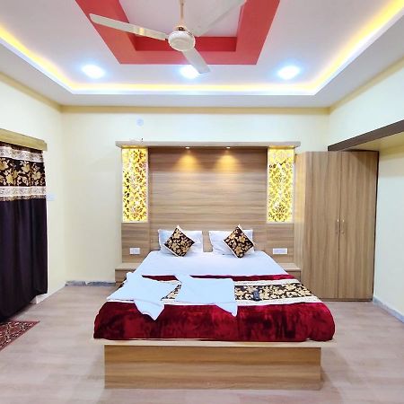 Hotel Family Inn Foreign Guest Only Aurangabad  Exteriör bild